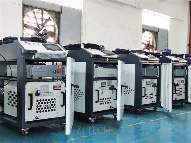машина удаления ржавчины лазера 1000W 2000W 3000W для продажи с доступной ценой